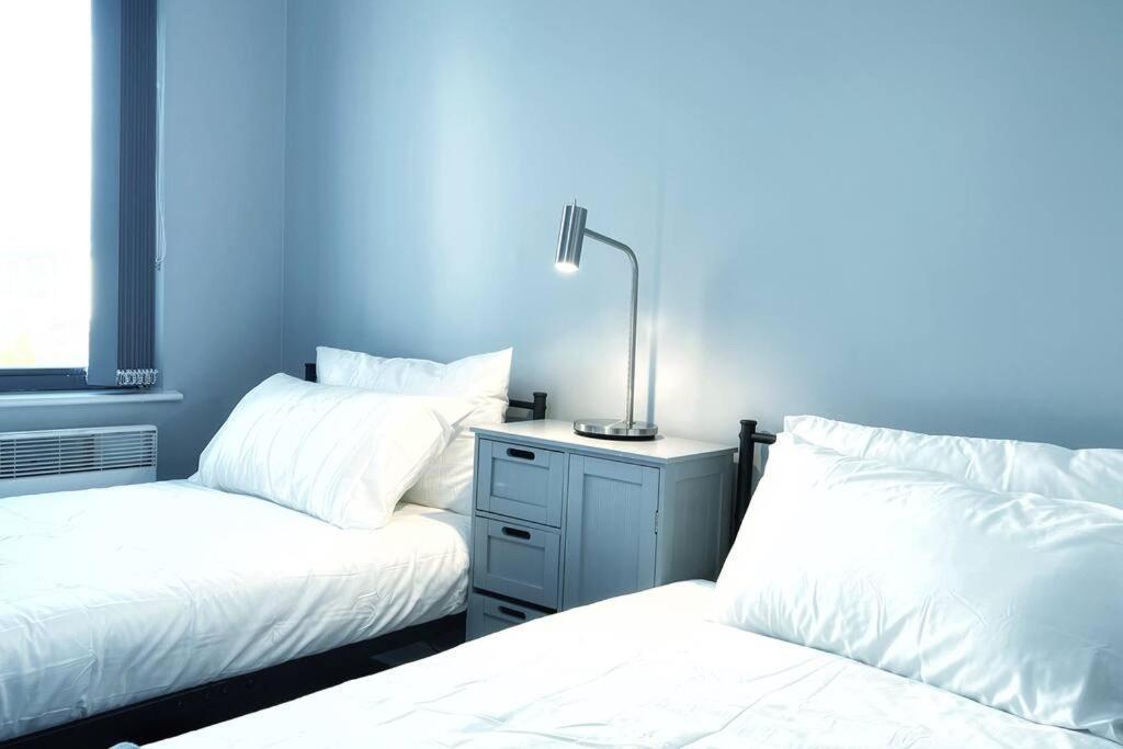 New Luxurious And Business Apt Swansea Exterior foto